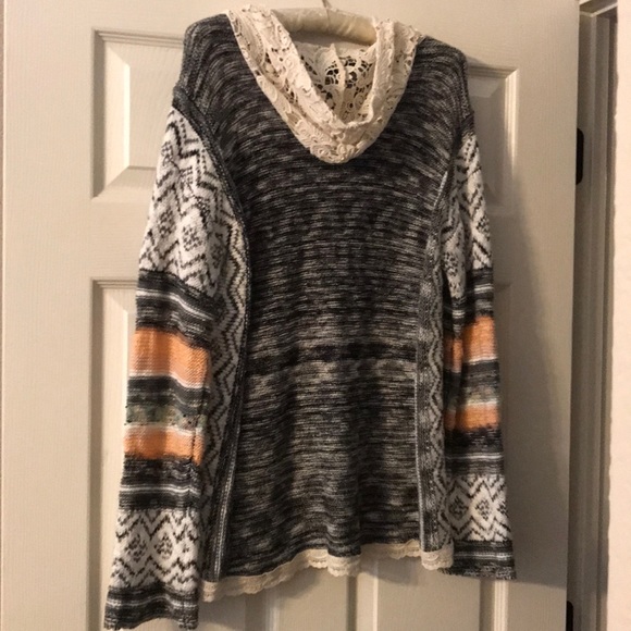 American Rag sweater - Picture 3 of 4